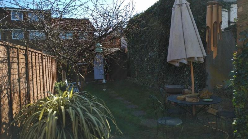 Cosy London Single Room מראה חיצוני תמונה