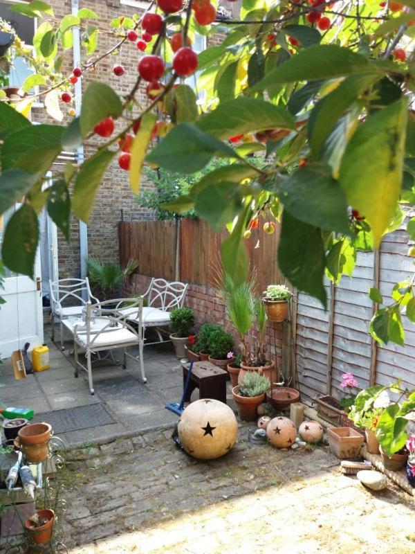 Cosy London Single Room מראה חיצוני תמונה